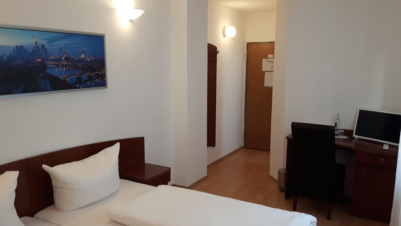Hotel Aurelia Frankfurt am Main Ngoại thất bức ảnh