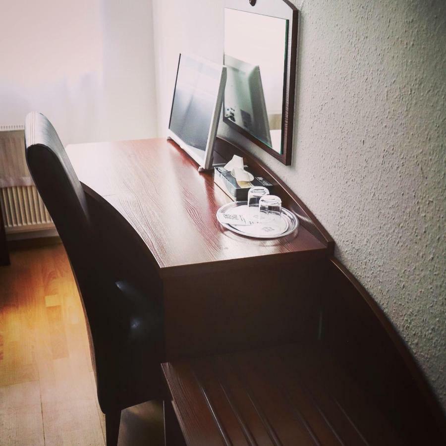 Hotel Aurelia Frankfurt am Main Ngoại thất bức ảnh